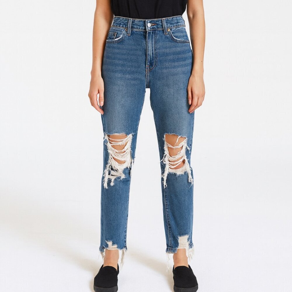 American Eagle Women's Size 0 Medium Wash Denim Distressed High Rise Mom Jean